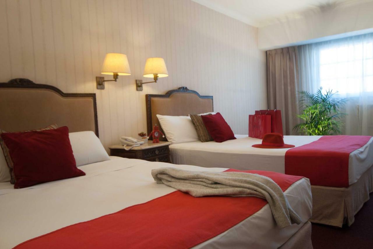 Bed and Breakfast Ramada By Wyndham Buenos Aires Centro Esterno foto